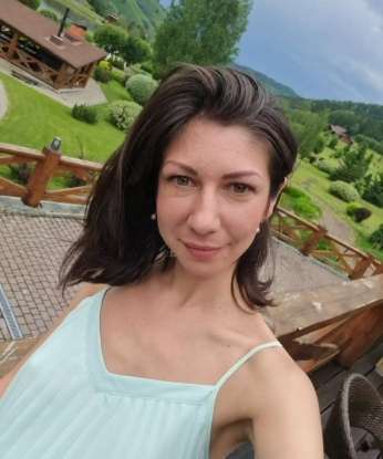 Умелые руки и сексуальное тело готовы утопить тебя в безумии наслаждения. Я помогу расслабиться, забыть о повседневных проблемах и окунуться в мир удовольствия и удовлетворения.
Я опытная индивидуалка, которая знает секреты и желания мужчин. Моя страсть не знает границ, и я обещаю тебе незабываемые моменты нашей интимной встречи. Ты можешь рассчитывать на полное погружение в нашу с тобой личную игру, где каждая твоя фантазия станет реальностью.
У меня в арсенале множество услуг: классический и ролевой секс, оральный и анальный, эротический массаж и многое другое. Ты сможешь испытать новые ощущения и найдешь то, чего так долго искал.
Я живу в Москве, и ты можешь легко найти меня для встречи. Доверься мне и открой для себя новые возможности в сексе. Мои услуги будут запоминающимся и полностью удовлетворят твои желания. Позвони мне и ты увидишь, как я превращу твои фантазии в реальность. ❤️ Лилия